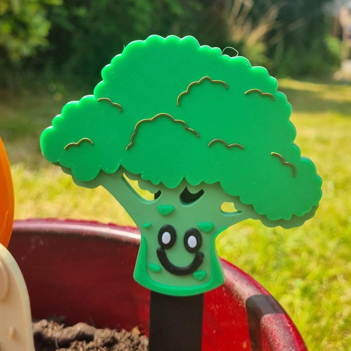3D Printed Smiley Face Plant Markers – Choose 4 PLA Designs – product image 6