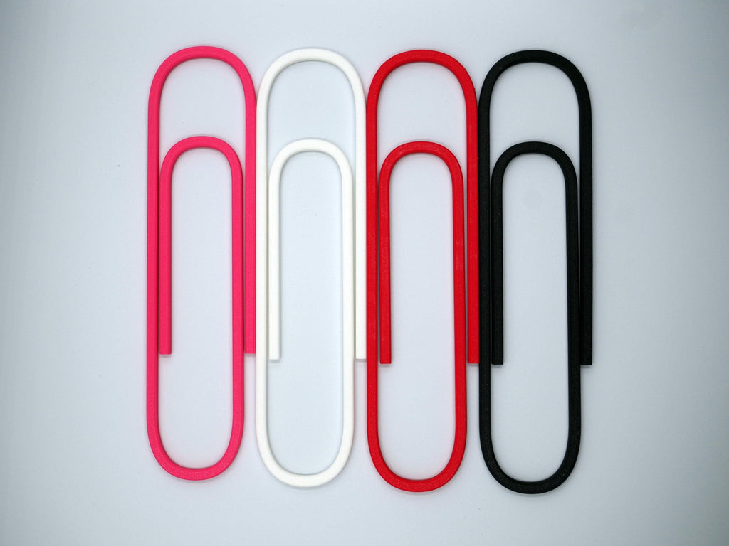3D Printed Jumbo Paperclip – 290 mm PLA Desk Accessory – product image 4